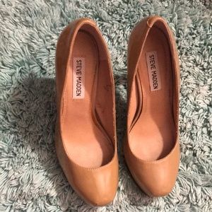 Steve Madden Cream Heels